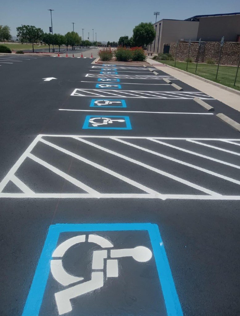 Commercial asphalt and parking lot project