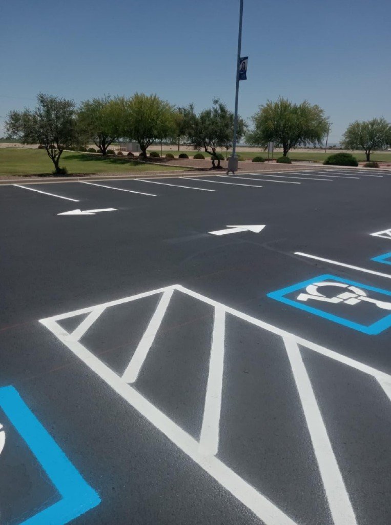Commercial asphalt and parking lot project