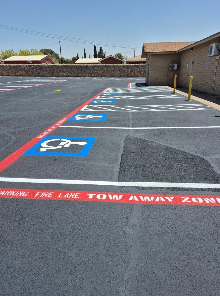 Commercial asphalt and parking lot project